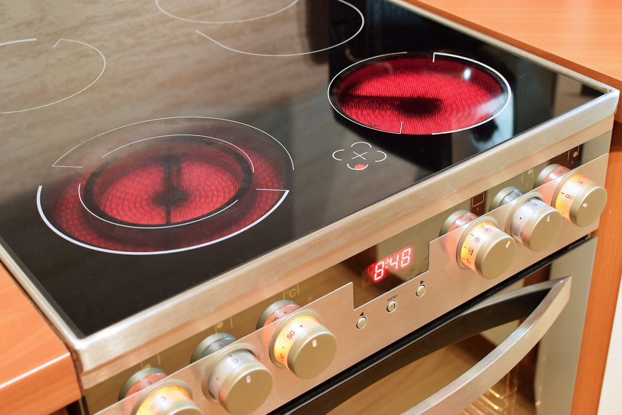 Ceramic electric stove 