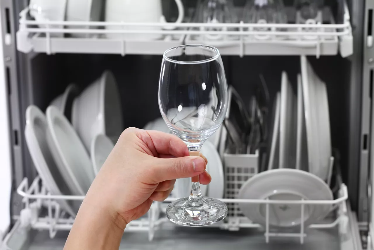 Crystal Clear Glass From the Dishwasher