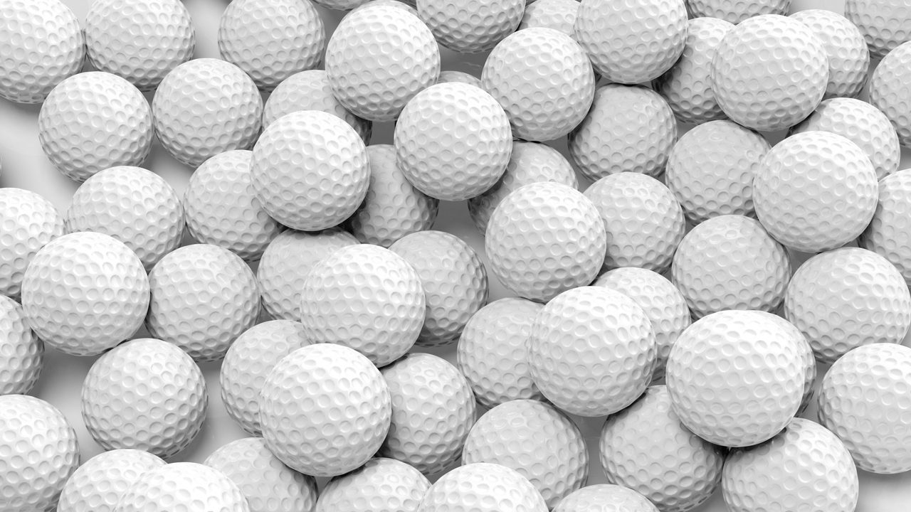 Assorted golf balls