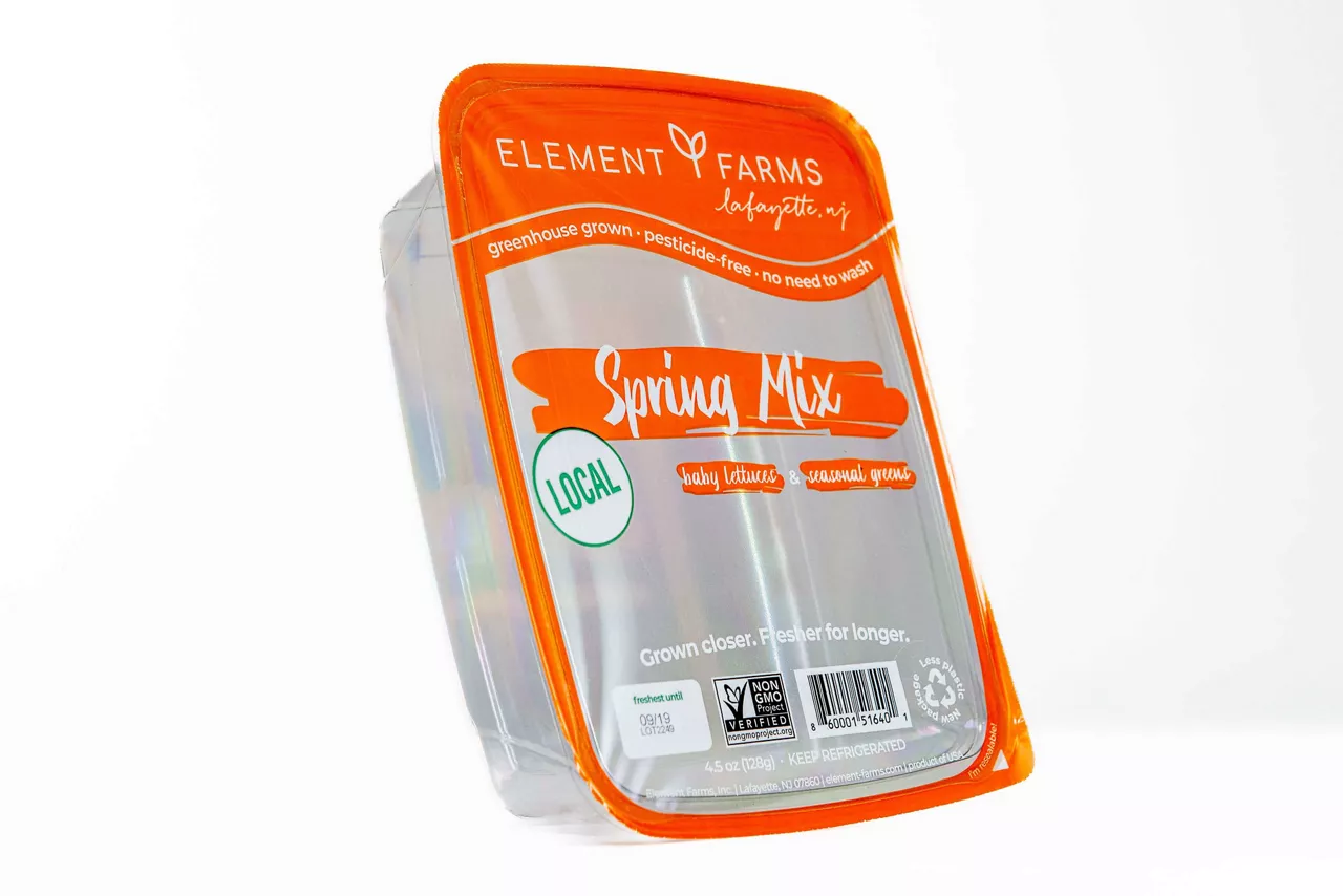 Salad leaves PET tray packaging